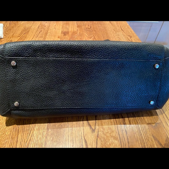 Kate Spade Large Tote - Picture 3 of 7